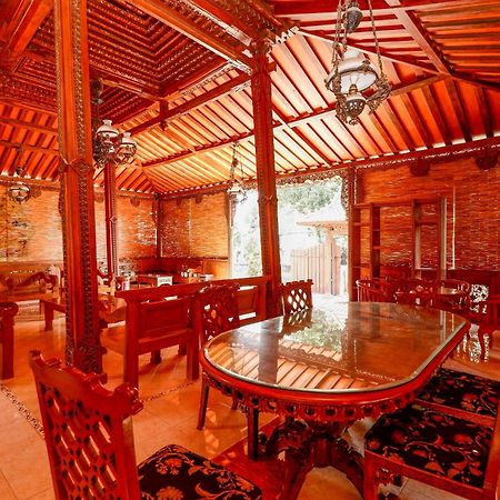 Oyo 2327 Pagsis Village Klaten Экстерьер фото