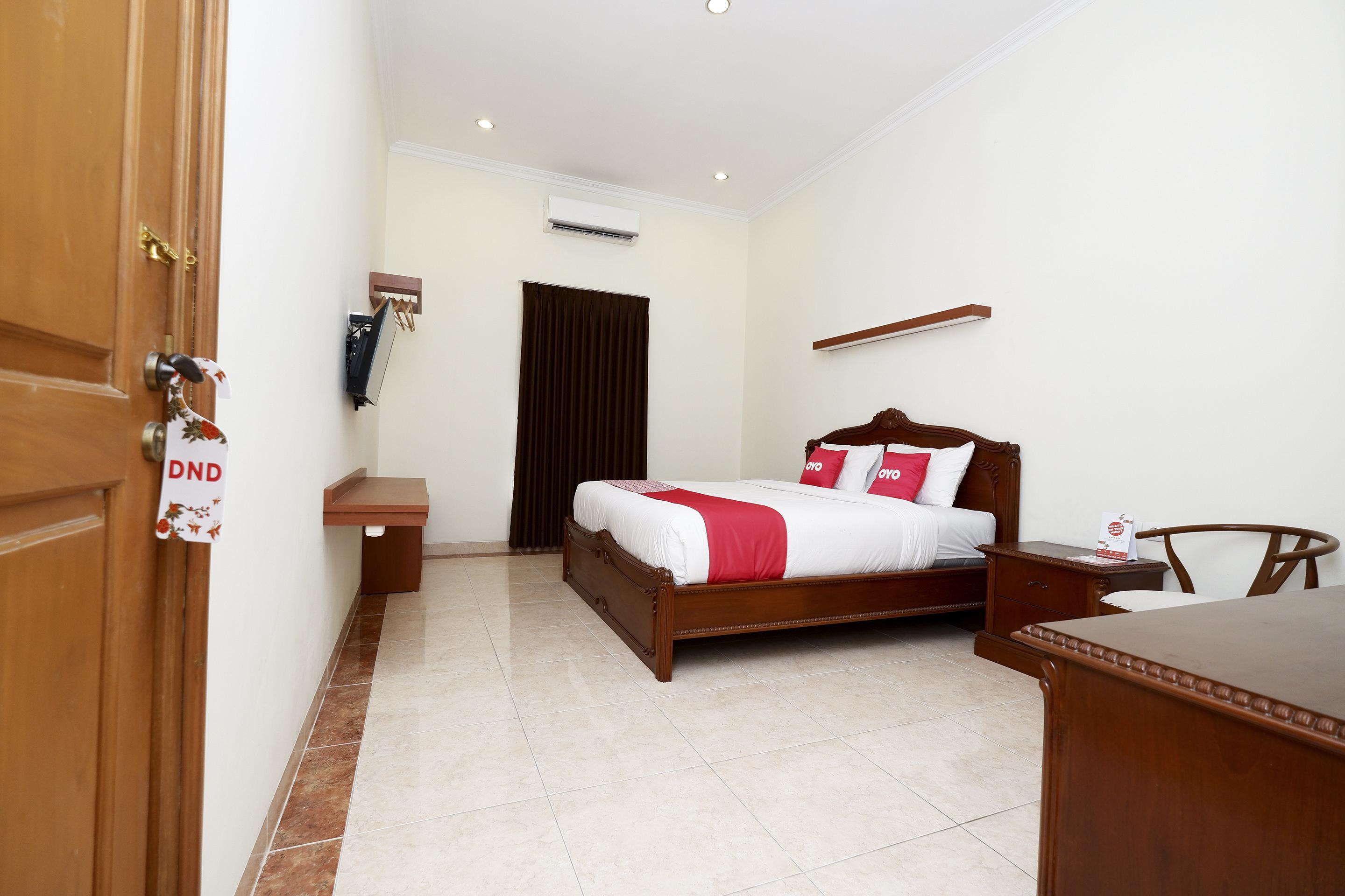 Oyo 2327 Pagsis Village Klaten Экстерьер фото