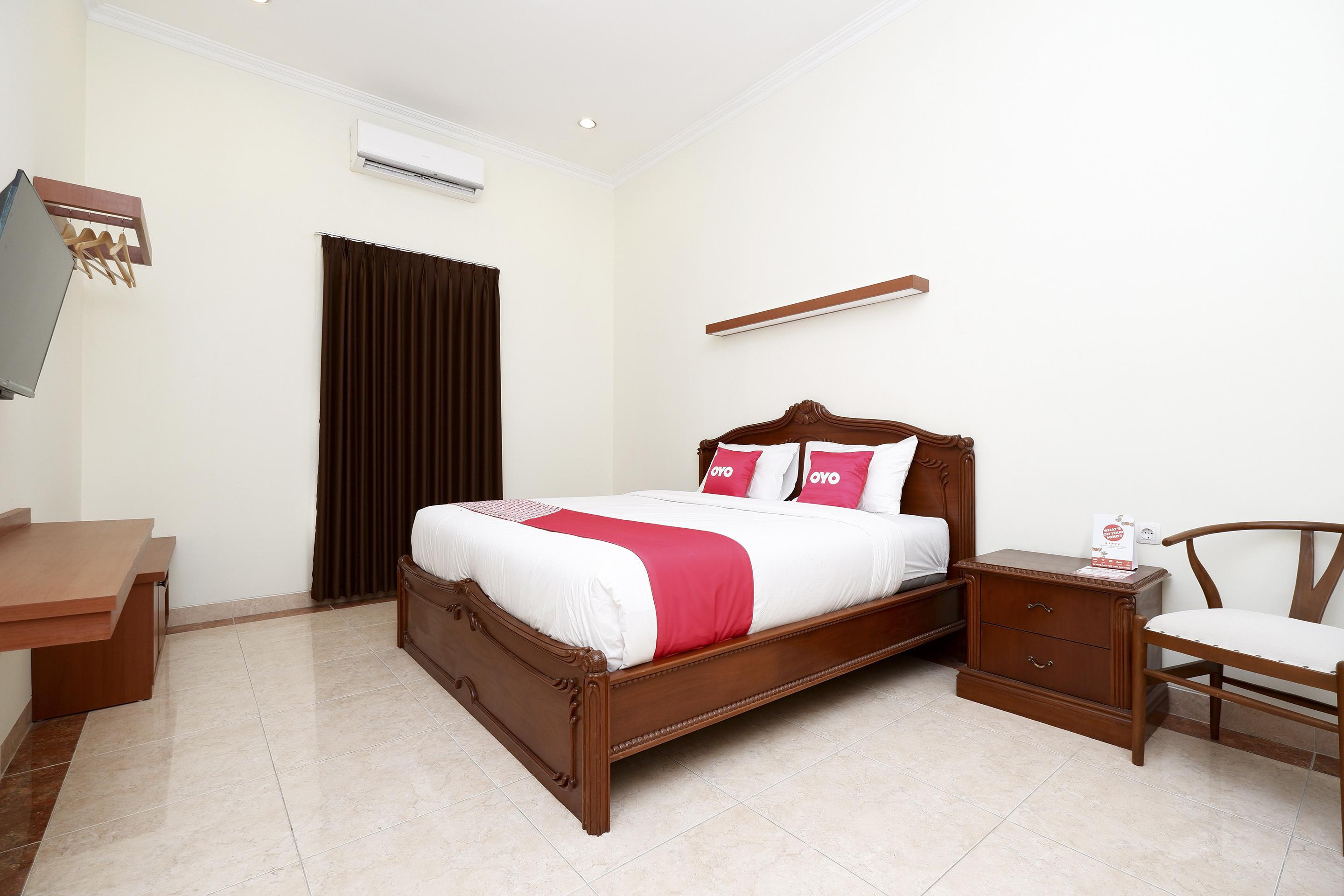 Oyo 2327 Pagsis Village Klaten Экстерьер фото
