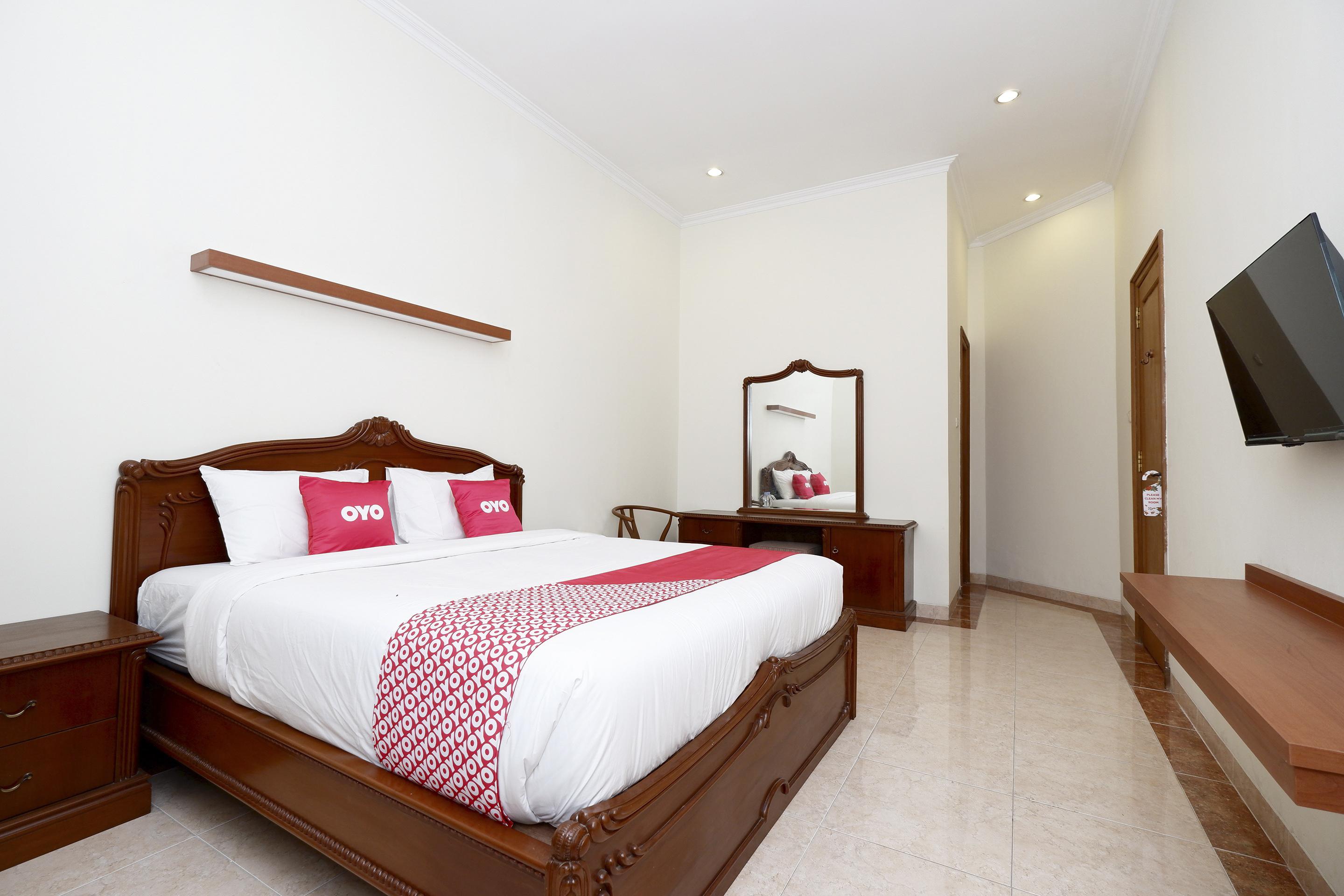 Oyo 2327 Pagsis Village Klaten Экстерьер фото